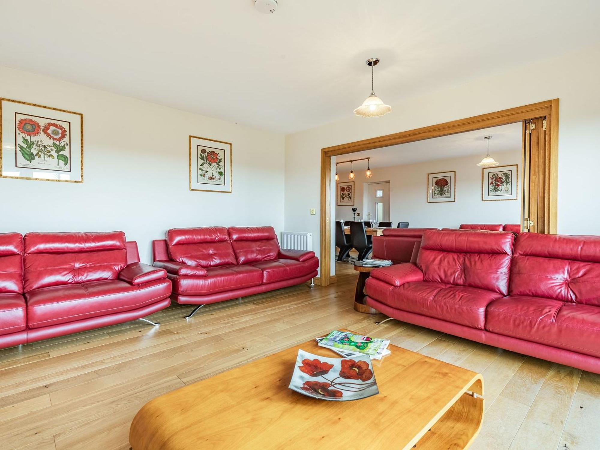 Paradise Cinderford ภายนอก รูปภาพ