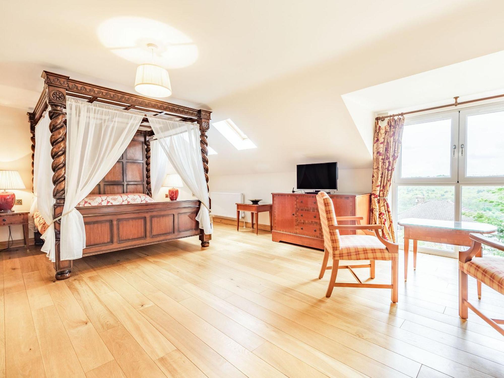 Paradise Cinderford ภายนอก รูปภาพ