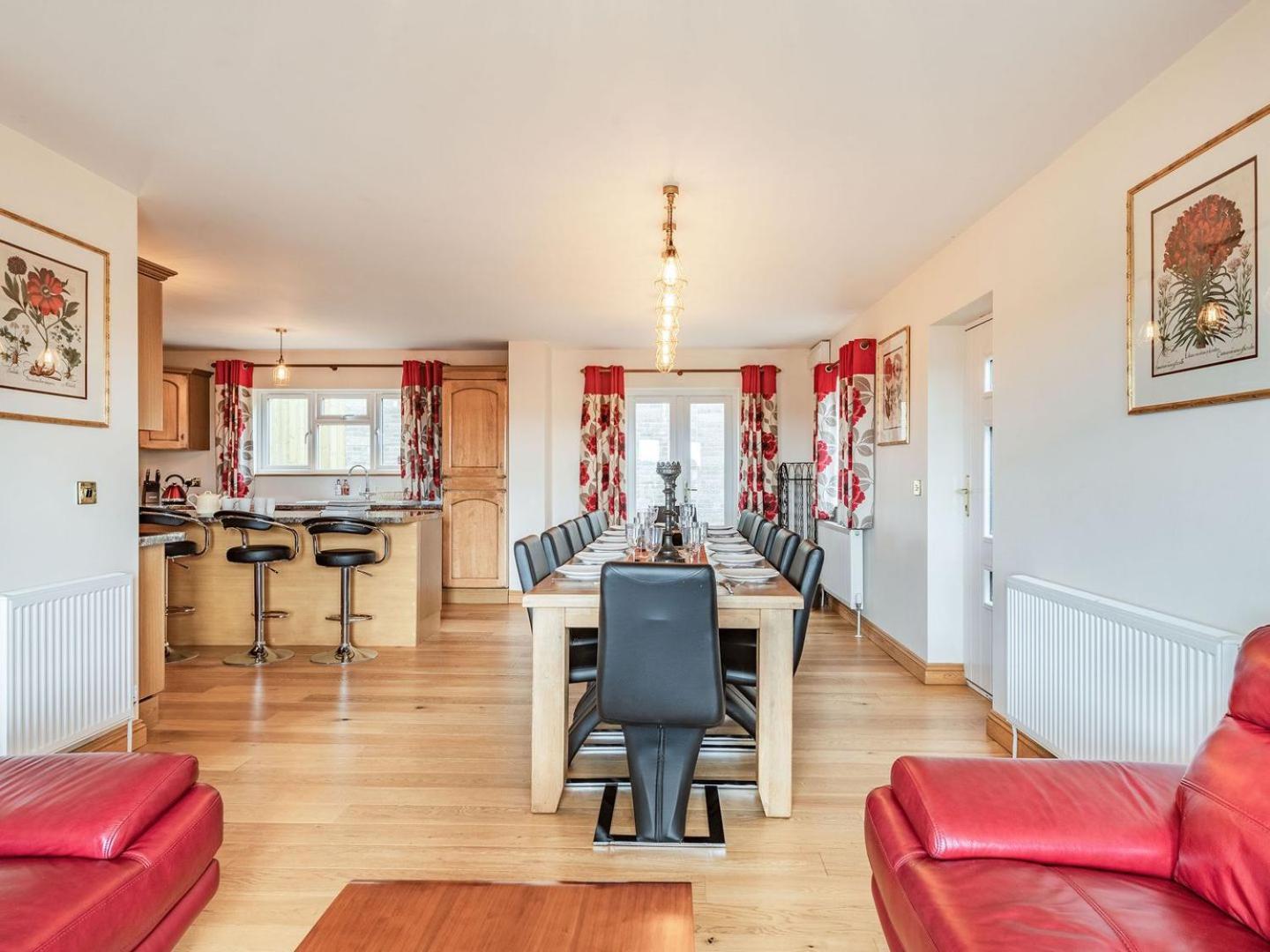Paradise Cinderford ภายนอก รูปภาพ