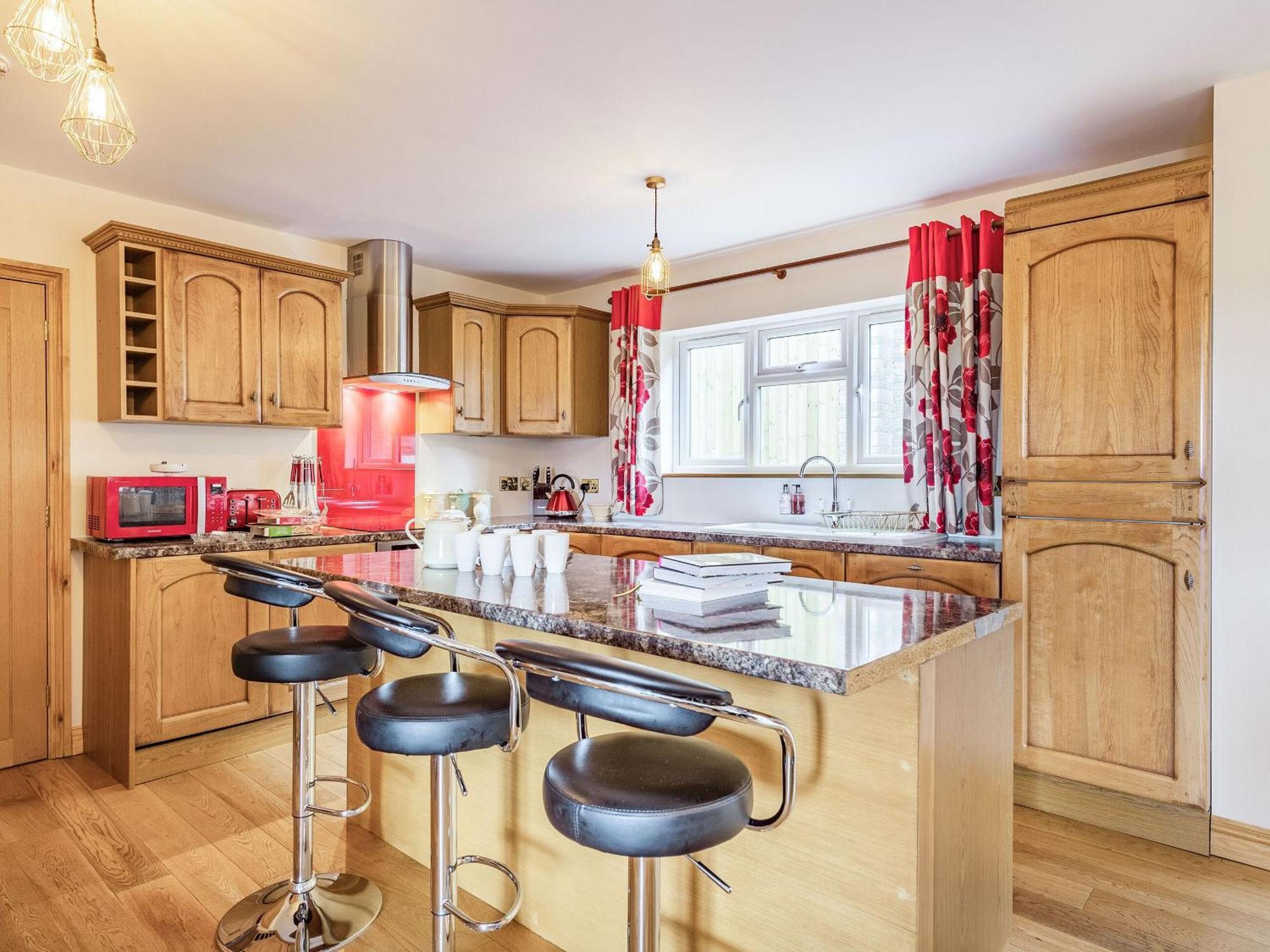 Paradise Cinderford ภายนอก รูปภาพ